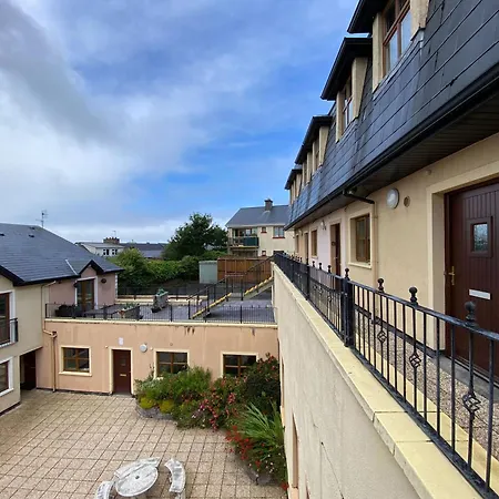 Holiday home 469 - Clifden